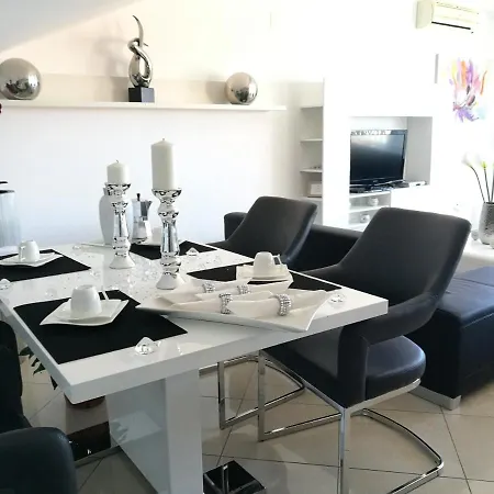 Meli - Mit Meerblick Apartmán